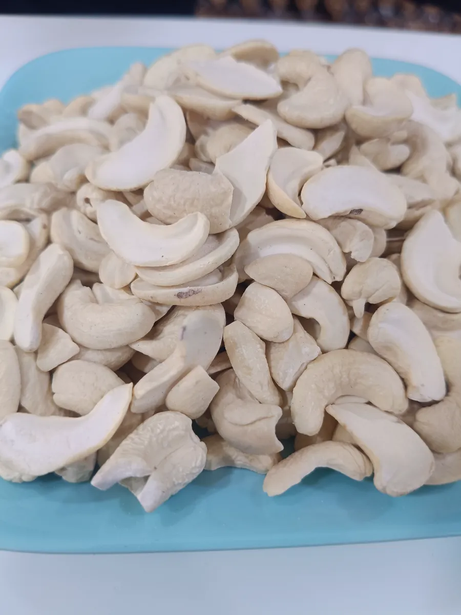Tukda Kaju (Cashews nut) - 1