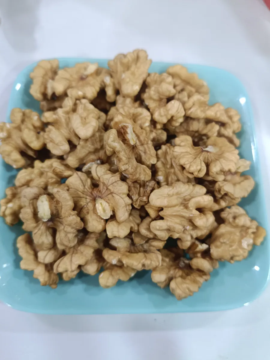 Walnut (Akharot) - 0
